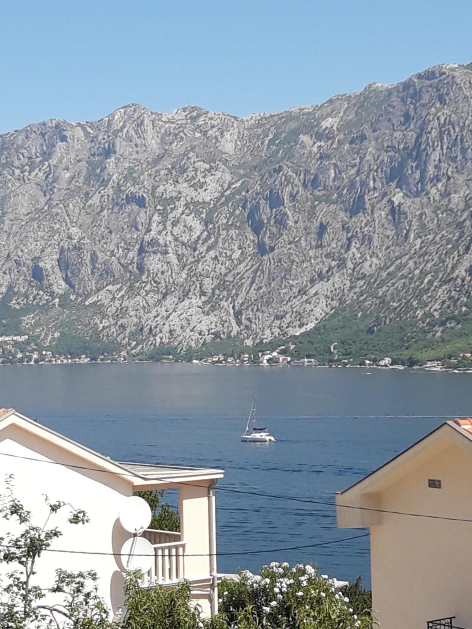 Mir Apartment Kotor Exterior photo